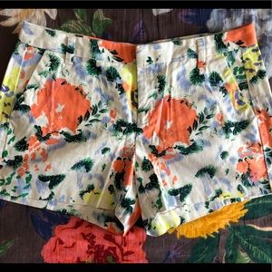 Gap floral shorts, size 6
